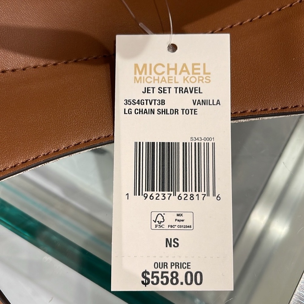 MICHAEL KORS LG CHAIN SHOULDER TOTE VANILLA NWT - Picture 12 of 16